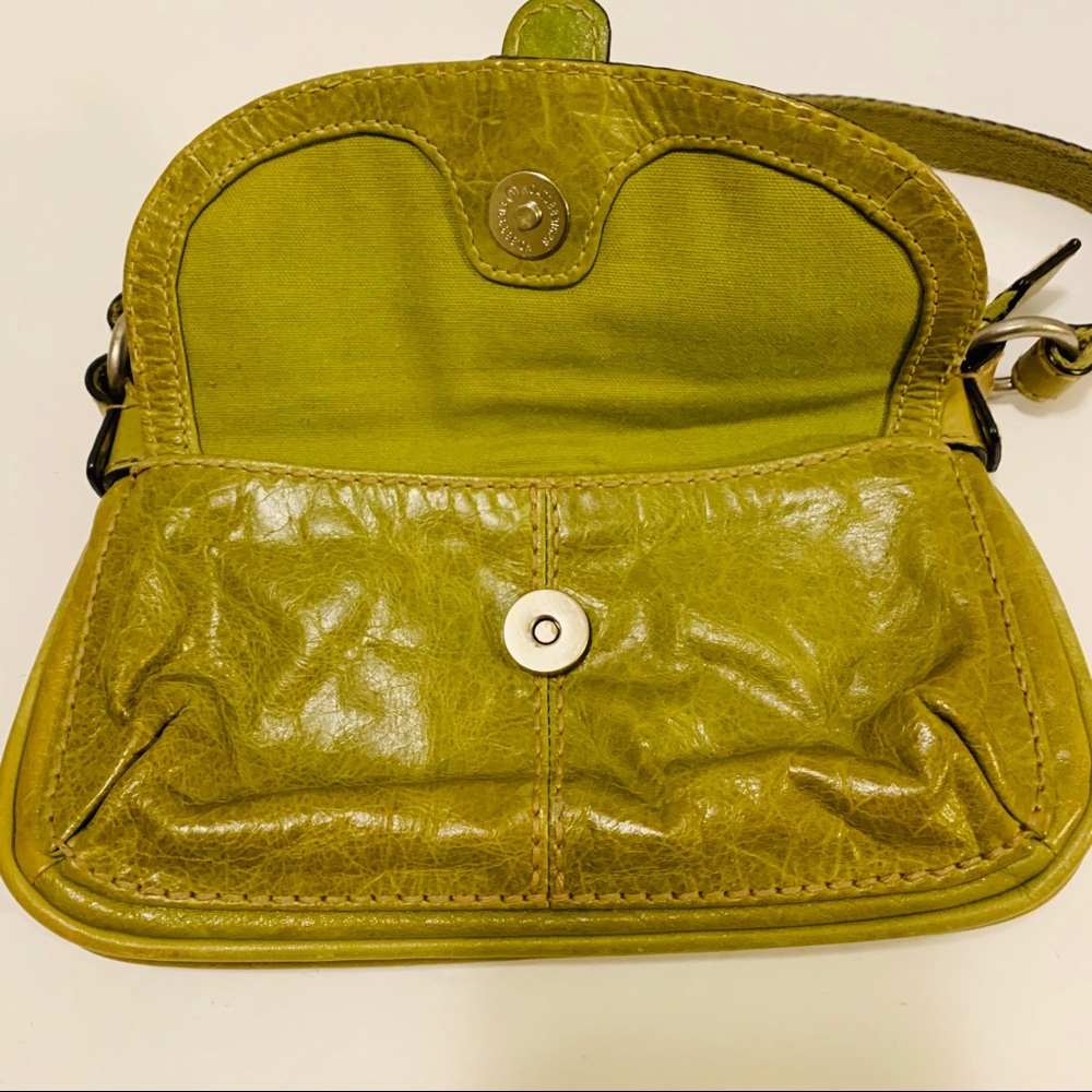 Fossil Mini Bag in Mustard Yellow - Picture 5 of 8